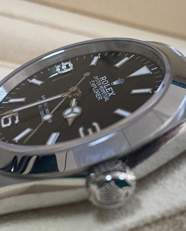 olex Oyster Perpetual Explorer - 2024 - Black Dial - Smooth Bezel - 224270 *FULL SET* - Image 7