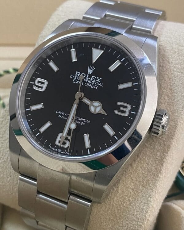 olex Oyster Perpetual Explorer - 2024 - Black Dial - Smooth Bezel - 224270 *FULL SET* - Image 3