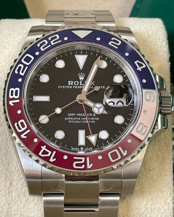 olex Steel GMT-Master II - 2024 - “Pepsi” Bezel - Black Dial - Oyster Bracelet - 126710BLRO - Image 2