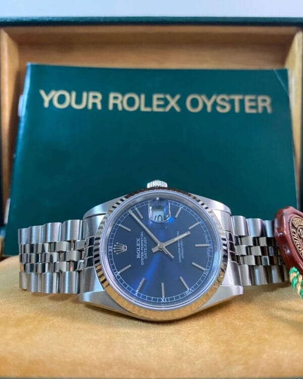 Rolex Steel Datejust 36 - R serial - Fluted Bezel - Blue Index Dial - Jubilee Bracelet - 16234