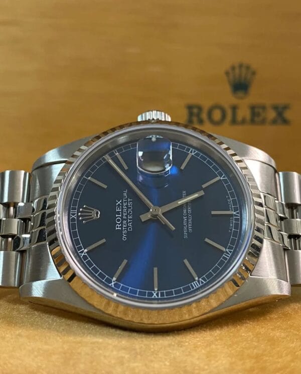 Rolex Steel Datejust 36 - R serial - Fluted Bezel - Blue Index Dial - Jubilee Bracelet - 16234 - Image 2