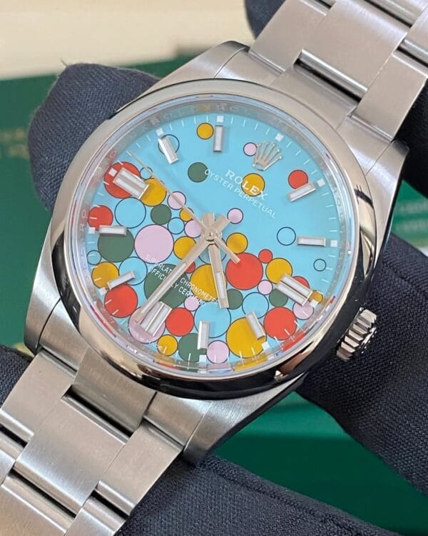 Rolex Oyster Perpetual 36 - 2024 - Domed Bezel - Turquoise Blue Celebration-Motif Dial - Oyster Bracelet - 126000 *FULL SET* - Image 2