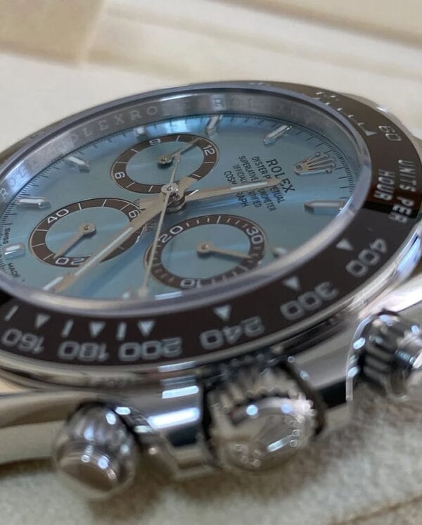 olex Platinum Cosmograph Daytona - 2024 - Ice Blue Index Dial - 126506 *FULL SET* - Image 2