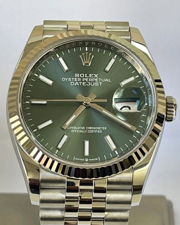 olex Steel Datejust 36 - 2023 - Fluted Bezel - Mint Green Dial - Jubilee Bracelet - 126234 - Image 3