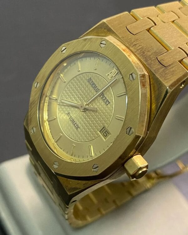 Audemars Piguet Royal Oak Yellow Gold- 1997 - 50th Anniversary AP Japan - Open Caseback - 15050BA *FULL SET* - Image 10