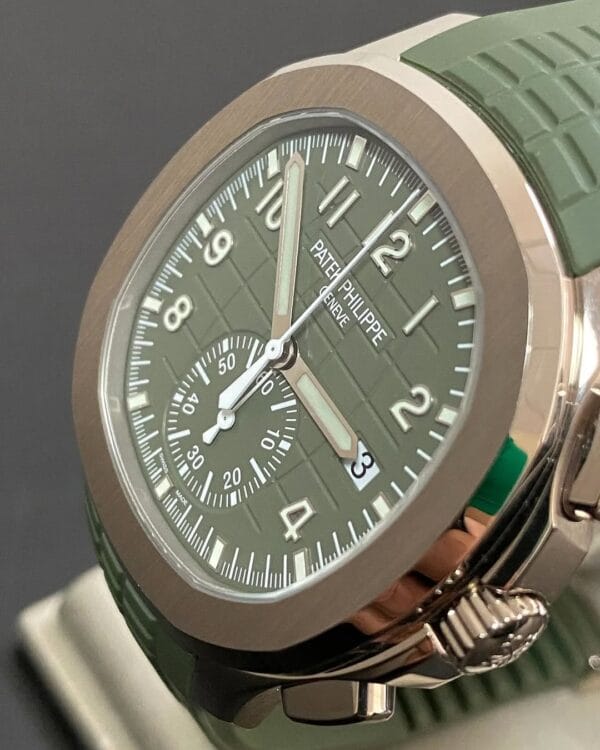 Patek Philippe Aquanaut White Gold - 2022 - 42.2 mm - Khaki Green Embossed Dial - 5968G-010 *FULL SET* - Image 6