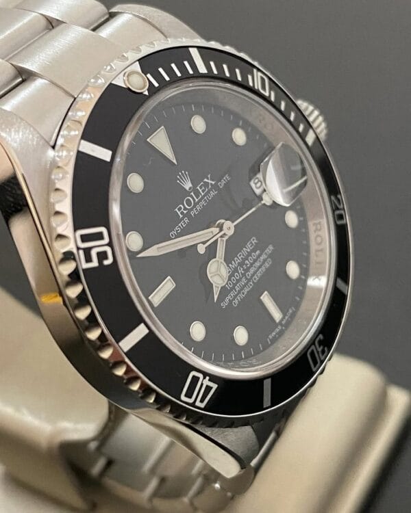 2009 Rolex Steel Submariner Date - V serial - Pre-Ceramic Bezel - Black Dial - 16610 *FULL SET - Image 6