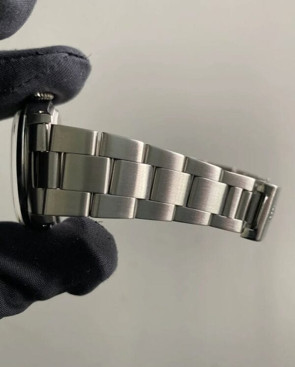 olex Steel Oyster Perpetual Date - 1978 - Domed Bezel - Silver Index Dial - Oyster Bracelet - 1500 - Image 8