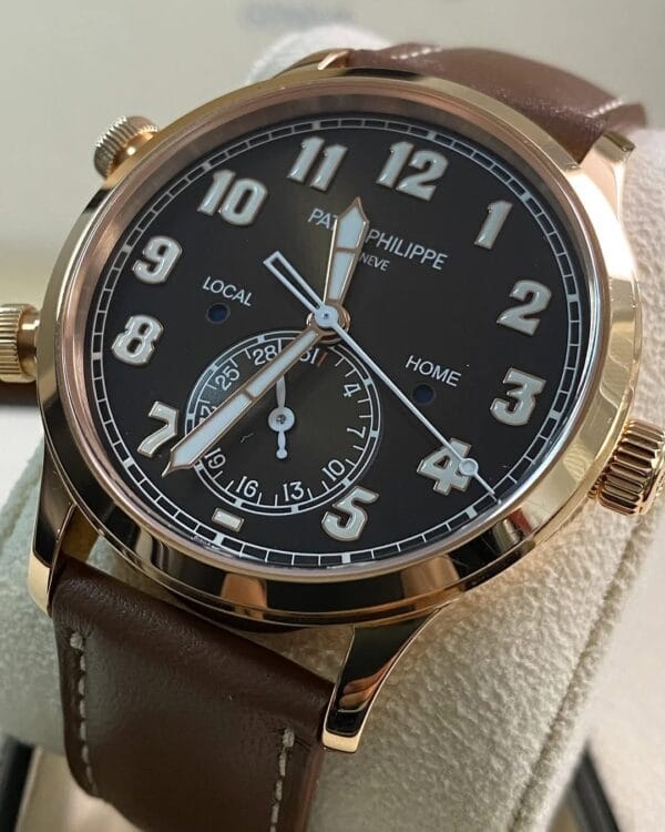Patek Philippe Complications Calatrava Pilot Travel Time - 42 mm - 2023 - Rose Gold - Chocolate Dial - 5524R-001 *FULL SET* - Image 8