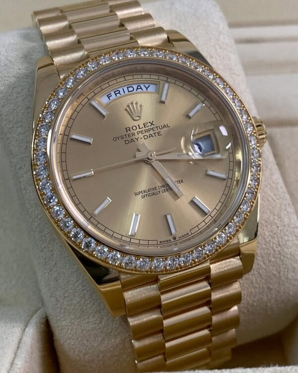 olex Yellow Gold Day-Date 40 - 2023 - Diamond-set Bezel - Champagne Dial - President Bracelet - 228348RBR *FULL SET* - Image 2