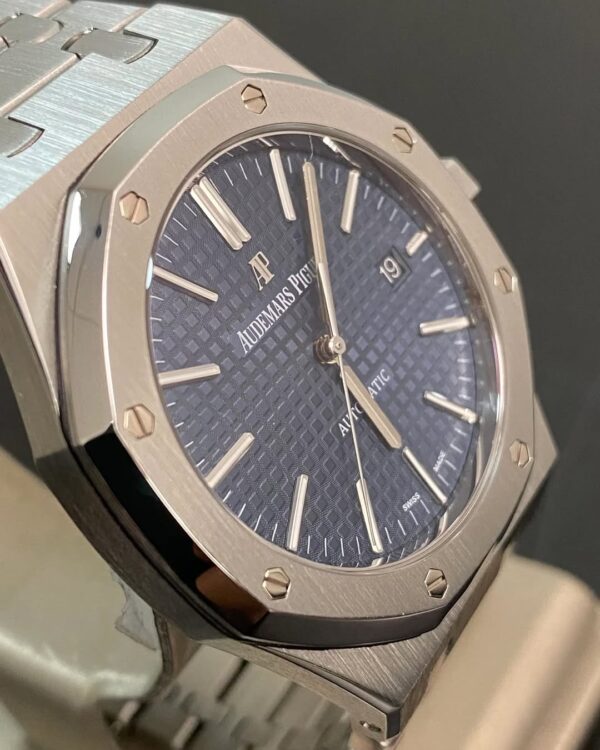 Audemars Piguet Royal Oak Self Winding - 2015 - Blue Dial - 15400ST *FULL SET* - Image 8