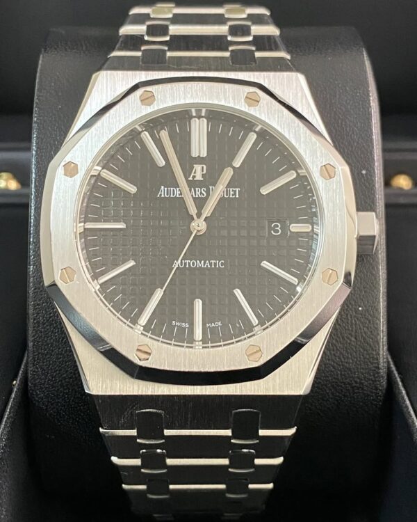 Audemars Piguet Royal Oak Self Winding - Black Dial - 15400ST *FULL SET* - Image 8