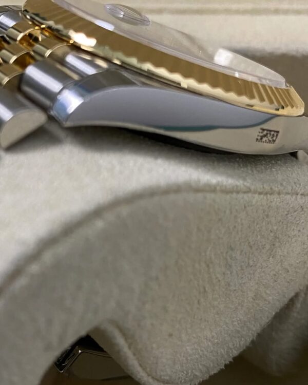 Rolex Steel & Yellow Gold Datejust 41 - 2024 - Fluted Bezel - “Wimbledon” Dial - Jubilee Bracelet - 126333 *FULL STICKERS* - Image 5
