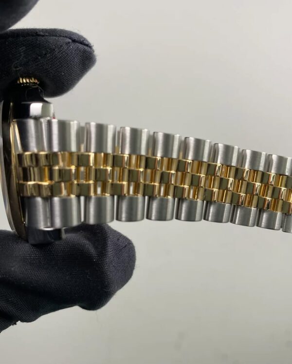 Rolex Steel & Yellow Gold Datejust 36 - 2010 - Domed Bezel - Factory Flower Dial - Jubilee Bracelet - 116203 - Image 6
