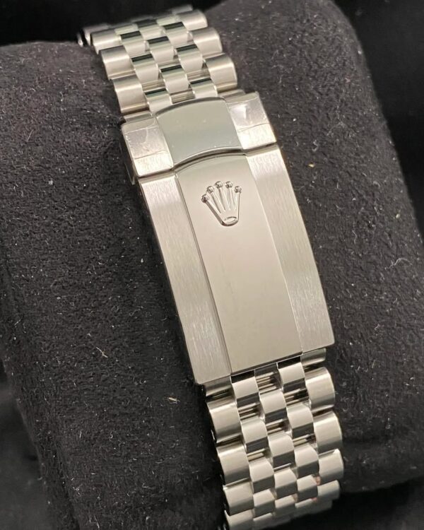 Rolex Steel Datejust 41 - 2025 - Fluted Bezel - Mint Green Dial - Jubilee Bracelet - 126334 *FULL SET* - Image 10