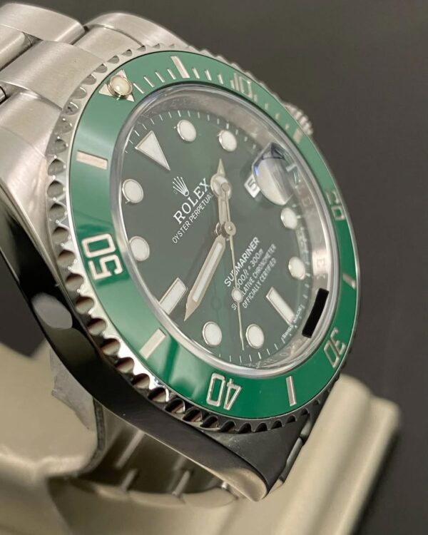Rolex Steel Submariner Date - 2017 - “Hulk” - 116610LV *Discontinued Model* - Image 4