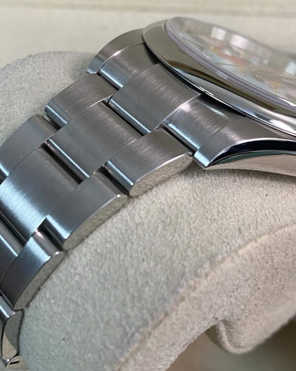 Rolex Oyster Perpetual 41 - 2023 - Domed Bezel - Turquoise Blue Celebration-Motif Dial - Oyster Bracelet - 124300 *FULL SET* - Image 6