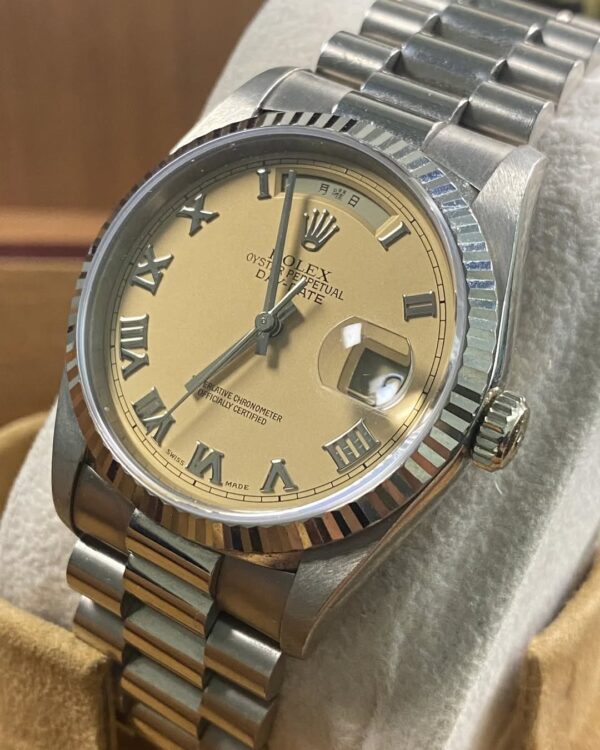Rolex White Gold Day-Date 36 - 1995 - Salmon Cream Roman Dial - Japanese Day Wheel - President Bracelet - 18239 *UNPOLISHED* - Image 12