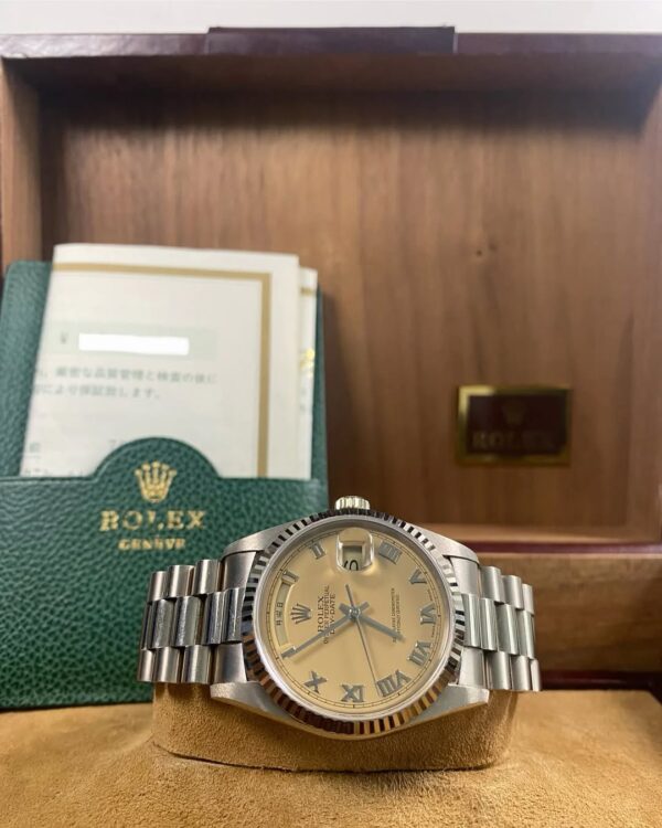 Rolex White Gold Day-Date 36 - 1995 - Salmon Cream Roman Dial - Japanese Day Wheel - President Bracelet - 18239 *UNPOLISHED*