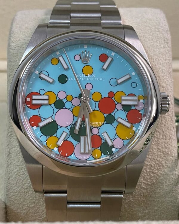 Rolex Oyster Perpetual 41 - 2023 - Domed Bezel - Turquoise Blue Celebration-Motif Dial - Oyster Bracelet - 124300 *FULL SET* - Image 2