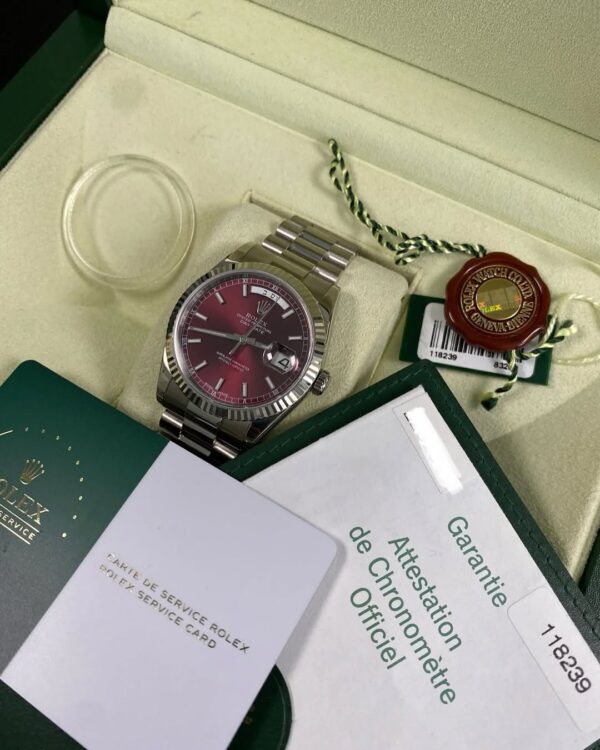 Rolex White Gold Day-Date 36 - 2007 - Fluted Bezel - Cherry Dial Hebrew Day Wheel - President Bracelet - 118239 *FULL SET* - Image 8